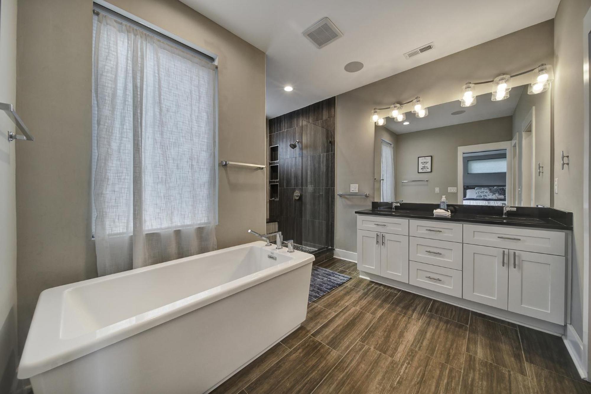 906 Westbrook B City Views Rooftop Hot Tub And Short Walk To Stadium Charlotte Exteriör bild
