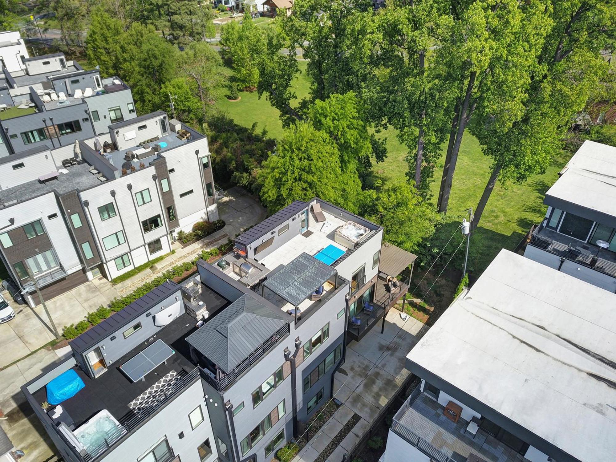906 Westbrook B City Views Rooftop Hot Tub And Short Walk To Stadium Charlotte Exteriör bild