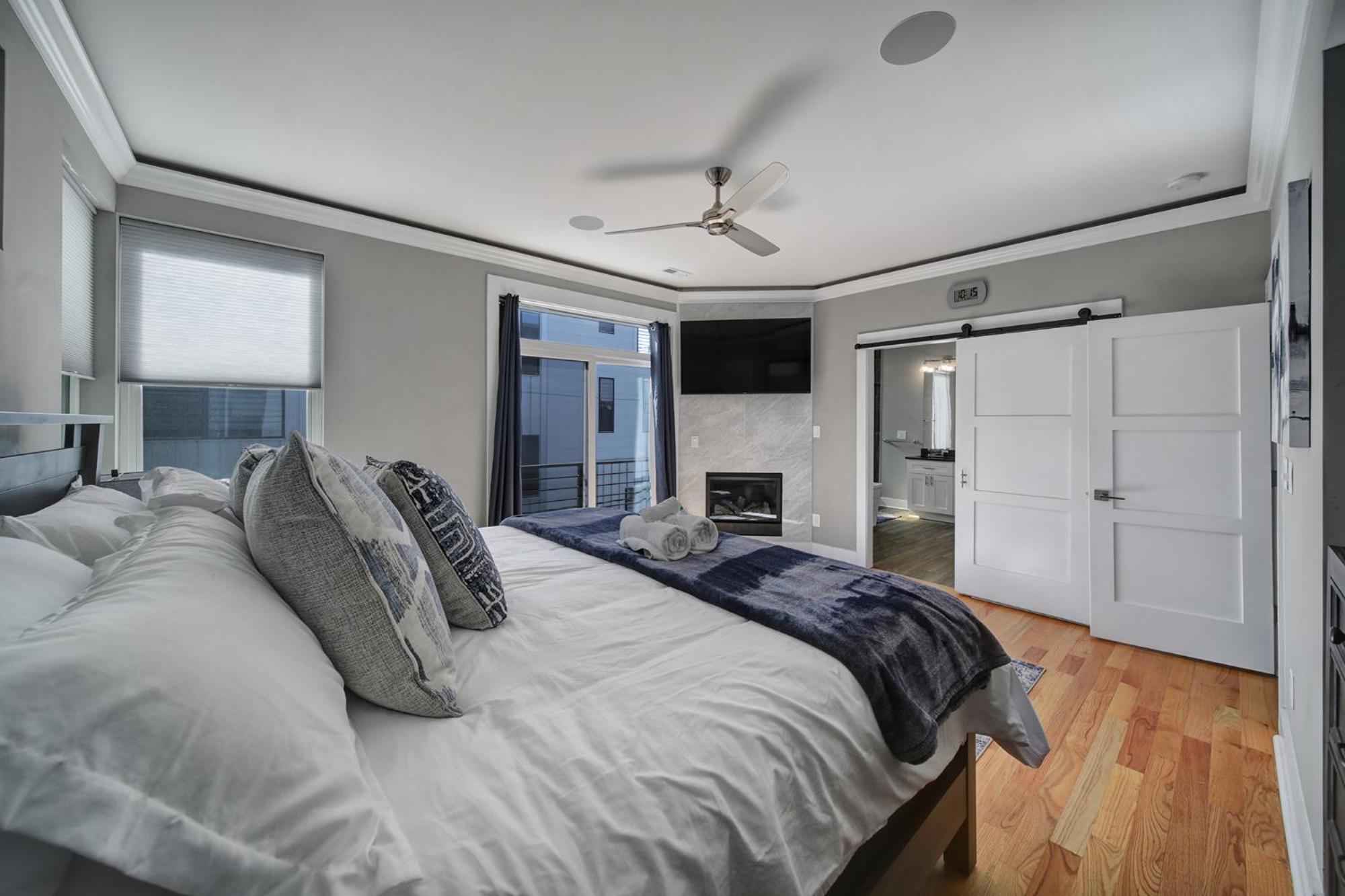 906 Westbrook B City Views Rooftop Hot Tub And Short Walk To Stadium Charlotte Exteriör bild