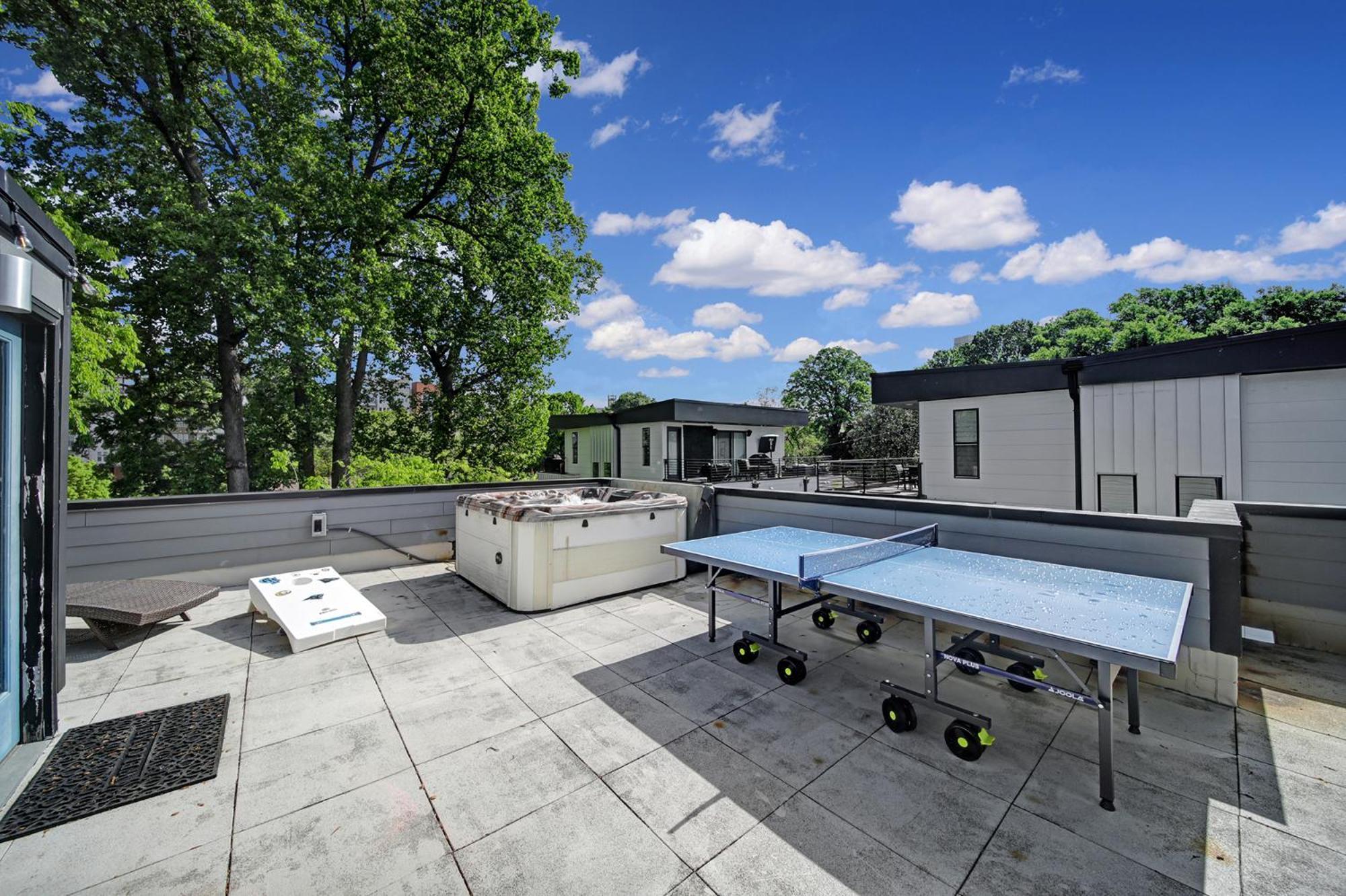 906 Westbrook B City Views Rooftop Hot Tub And Short Walk To Stadium Charlotte Exteriör bild